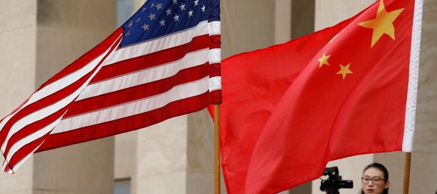 Trump sugirió el viernes que podría firmar un trato con China en el estado...