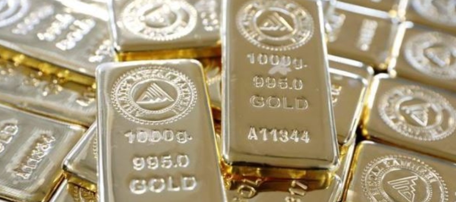 El oro al contado ganó un 0,4%, a 1.489,95 dólares la onza, mientras que los futuros...
