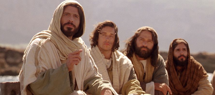 En aquel tiempo, los fariseos preguntaron a Jesús cuándo llegaría el Reino de...