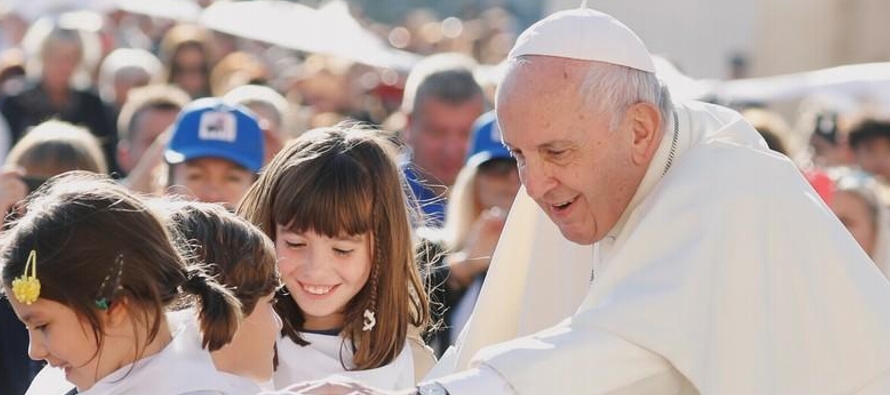 El Santo Padre habló al inicio de una conferencia del Vaticano sobre “Promover la...