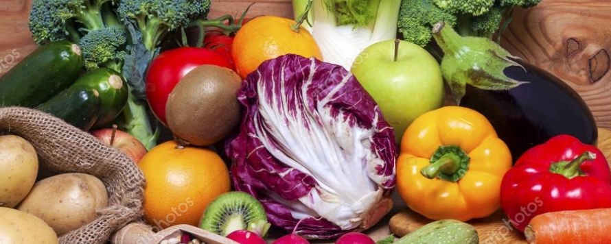 Las judías y otras legumbres benefician la salud cardiovascular porque son ricas en fibra,...