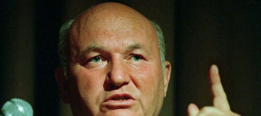Luzhkov, protagonista político de la era de Boris Yeltsin, fue alcalde de Moscú...