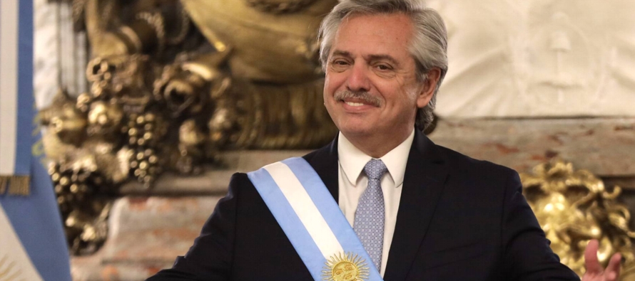 Argentina se dirige hacia tiempos de mucha incertidumbre, y la unidad política es la base...