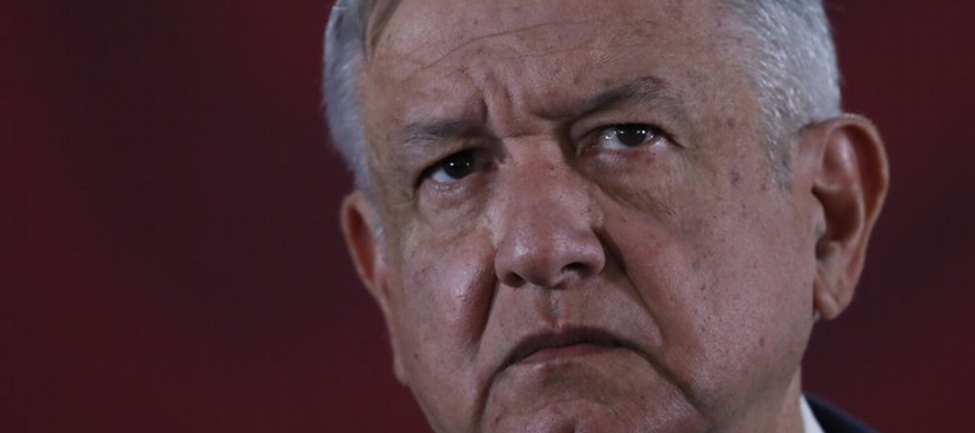 Andrés Manuel López Obrador dijo que la iniciativa, presentada la semana pasada por...
