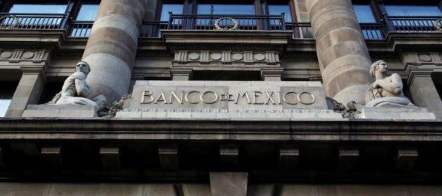 Como era ampliamente esperado por el mercado, el Banco de México recortó en 25 puntos...