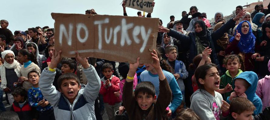 Actualmente, Turquía alberga a unos 3,7 millones de refugiados sirios, la mayor...