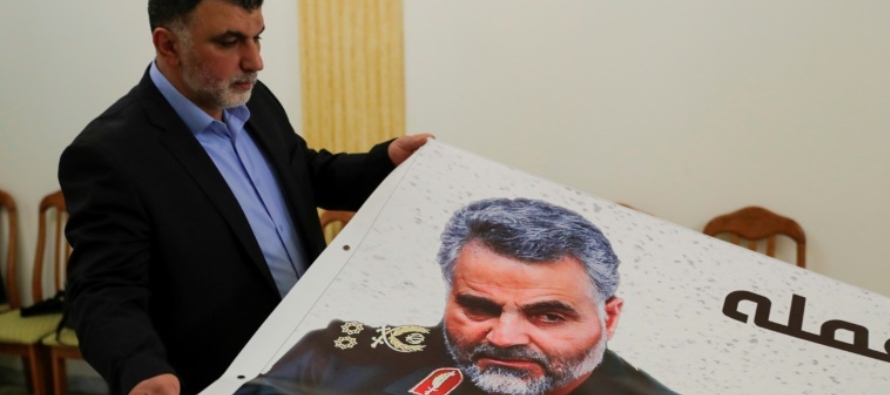 Un bombardeo de Estados Unidos mató el viernes al poderoso general iraní Qasem...