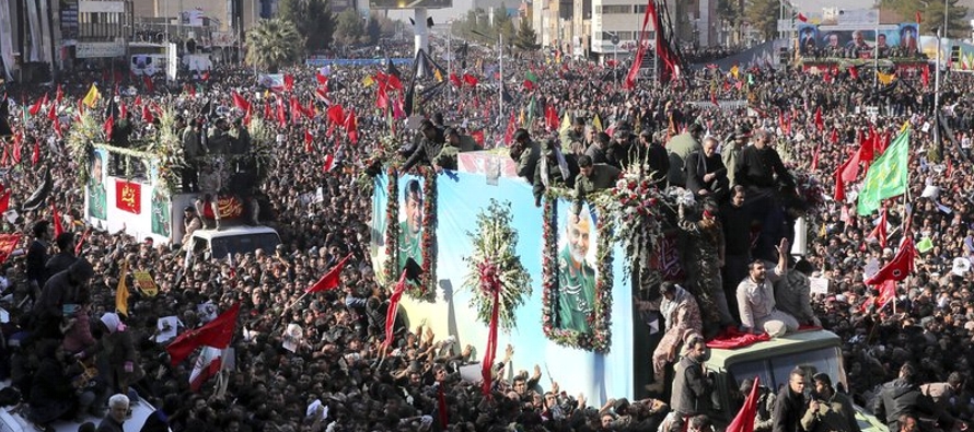 La procesión del día anterior en Teherán reunió en torno a un...