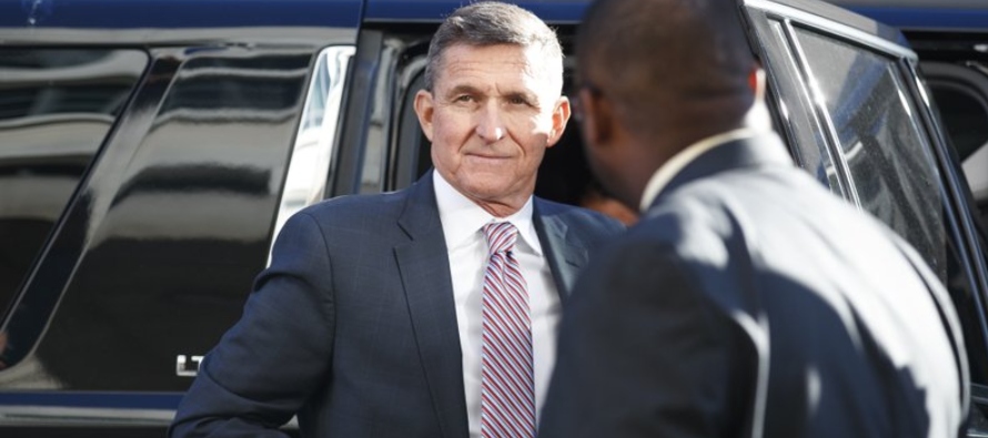 Los fiscales, que en un inicio habían elogiado la cooperación de Flynn, afirmaron que...