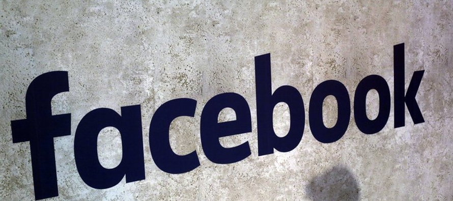 Desde el pasado otoño, Facebook ha insistido en que no revisará información de...