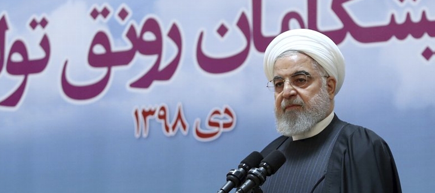 En un discurso ante los responsables de bancos del país, Hasán Ruhani dijo que el...