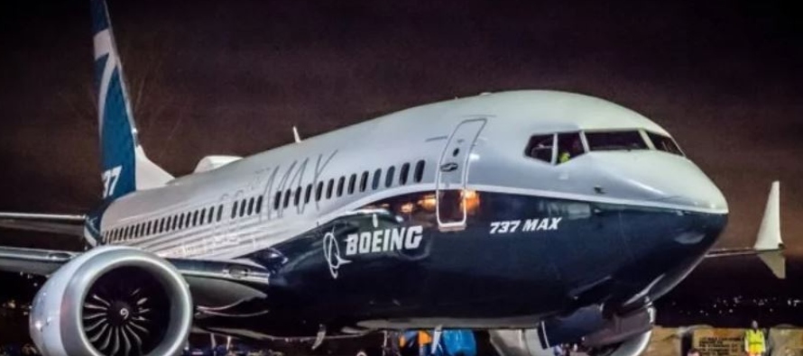 Boeing agregó que informó a las aerolíneas y a los proveedores de su nueva...