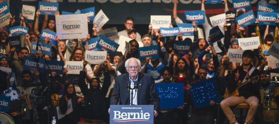Bernie Sanders marca el ritmo en la recta final de la campaña. Aunque el centrista Joe Biden...