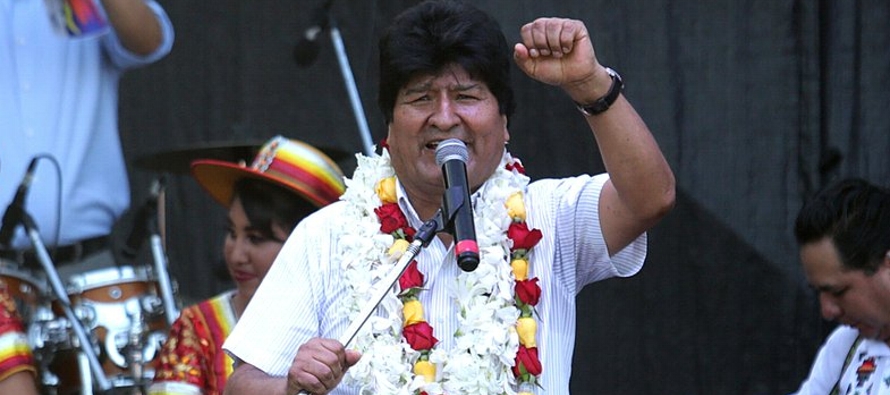 En declaraciones radiales, el presidente argentino contó que Morales adelantó el...