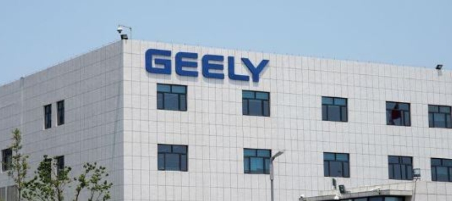 Zhejiang Geely Holding Group, la matriz de Geely Automobile, compró Volvo a Ford Motor Co en...