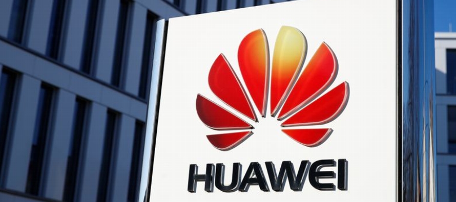La aprobación de nuevas restricciones al comercio con la china Huawei son algunas de las...