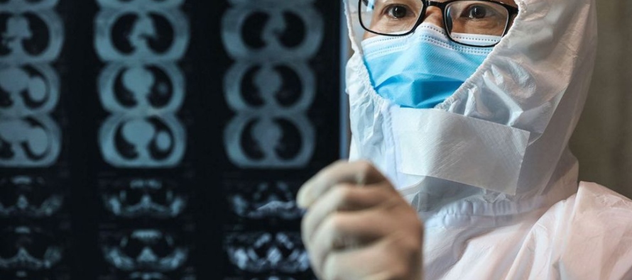 Más de 75,000 personas han sido infectadas por el COVID-19 en China continental, y otras...