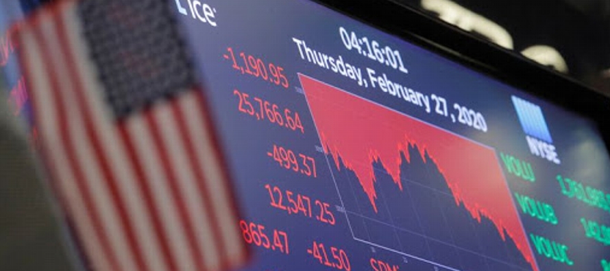 El índice mundial de acciones de MSCI perdía cerca de un 1% cuando abrió...