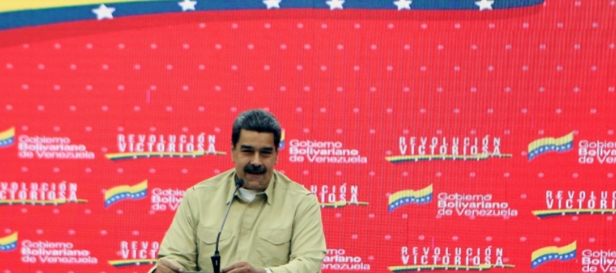 El mandatario venezolano lanzó una acusación semejante contra su par colombiano,...