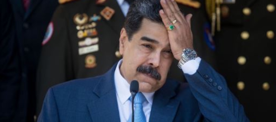 La sacudida que la Covid-19 está provocando en el tablero político venezolano ha...