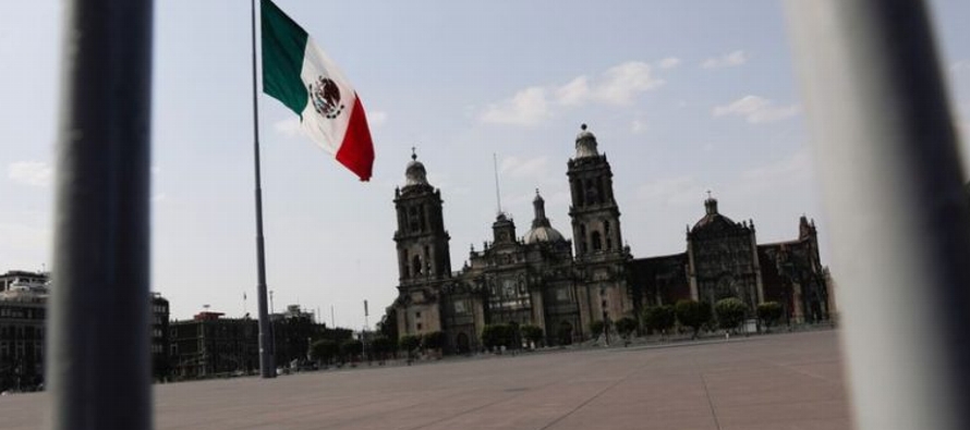 En México, se perdieron más de 346,000 empleos formales entre el 13 de marzo y el 6...