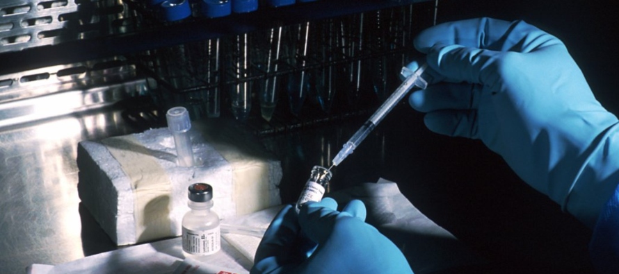 Ambas vacunas usan patógenos inactivos, explicó Wu Yuanbin, funcionario del...
