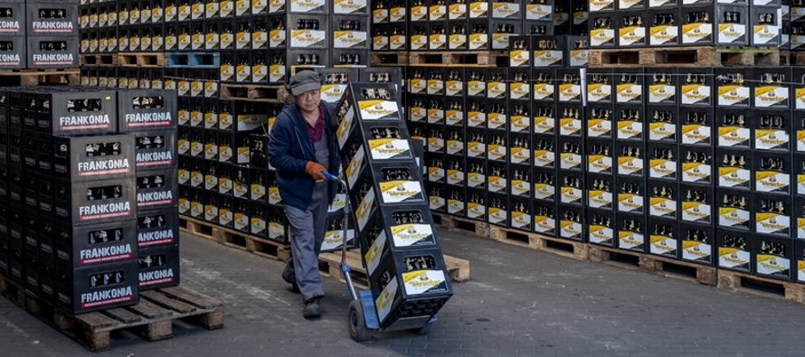 Los cerveceros alemanes temen que su desaparición conlleve a más cierres, en momentos...