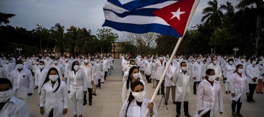 Sudáfrica solicitó asistencia del gobierno cubano, que está enviando...