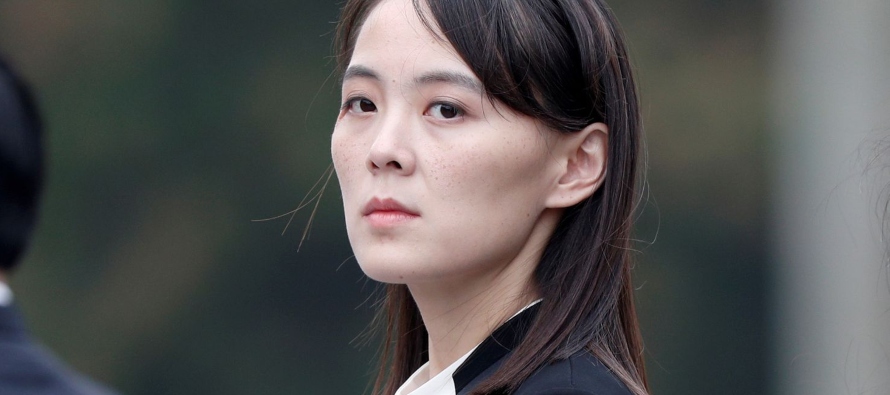 Kim Yo-Jong, la hermana del líder de Corea del Norte Kim Jong-Un, durante una ceremonia en...