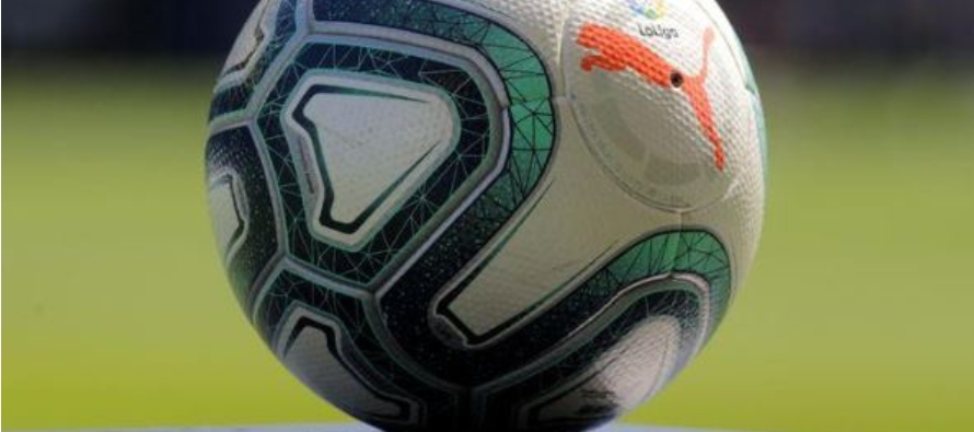 Imagen de archivo del balón previo al partido entre Celta Vigo vs Real Madrid por la Liga...