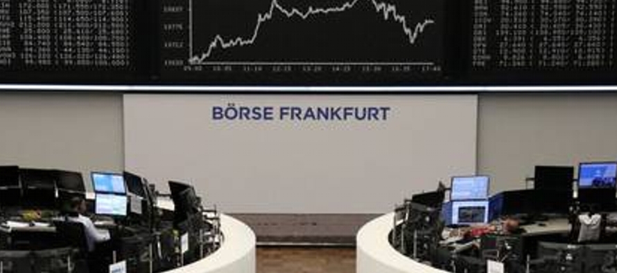 Las acciones alemana subieron un 2,5% y las italianas, cuya deuda es especialmente vulnerable a los...