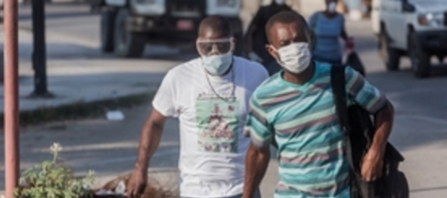 Haiti, el país más pobre del hemisferio occidental, reportó sus primeros dos...