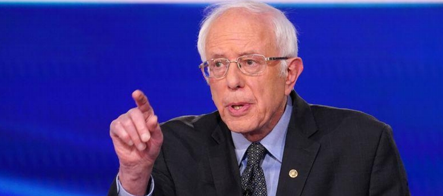 Sanders declaró que las naciones pobres necesitaban cada centavo para cuidar a su gente, en...