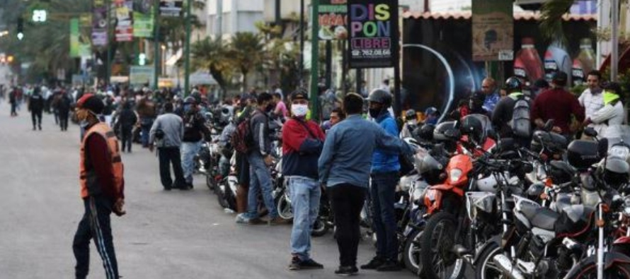 Algunos políticos de la oposición venezolana han criticado el envío debido a...