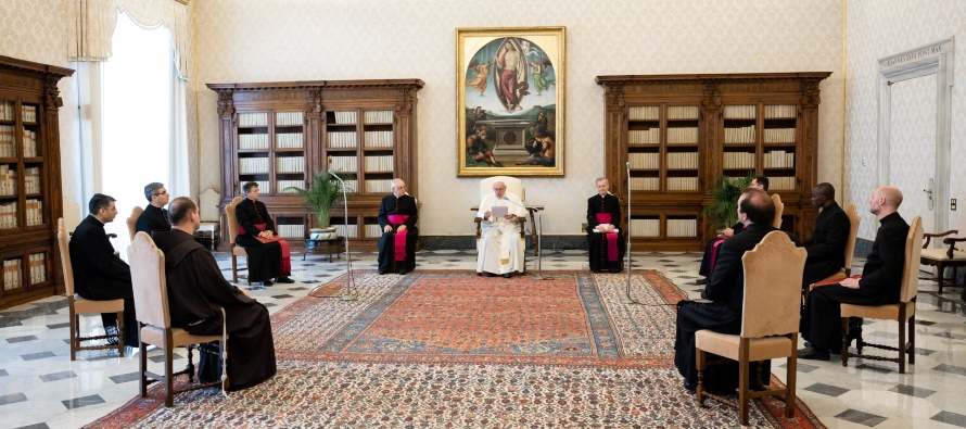 En este contexto, el Pontífice les ha encomendado que su “ideal” y...