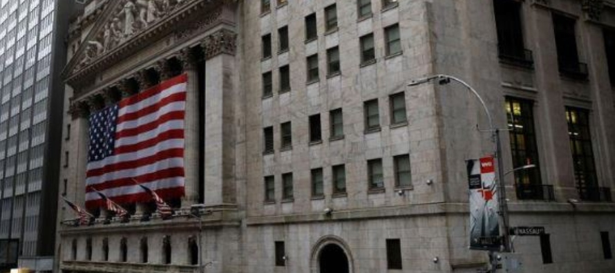 El presidente ejecutivo de Deutsche Bank, Christian Sewing, dijo el martes que los mercados eran...