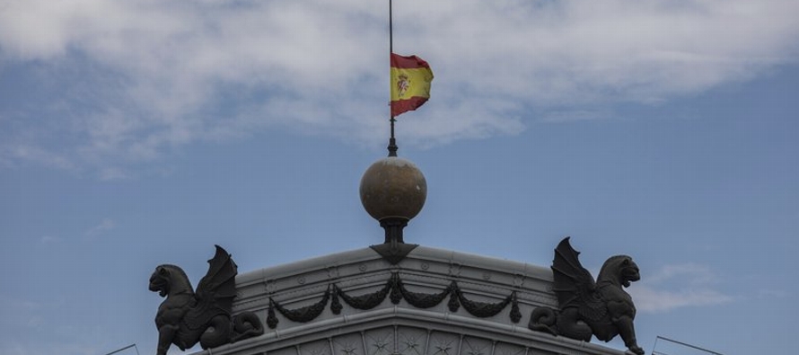 El luto nacional de 10 días es el mayor declarado nunca en España desde la...