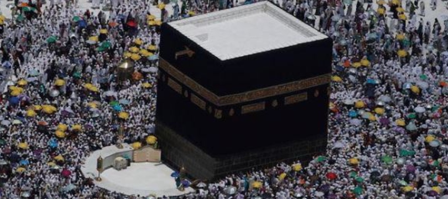 Arabia Saudita pidió a los musulmanes en marzo que cancelaran los planes de haj y...