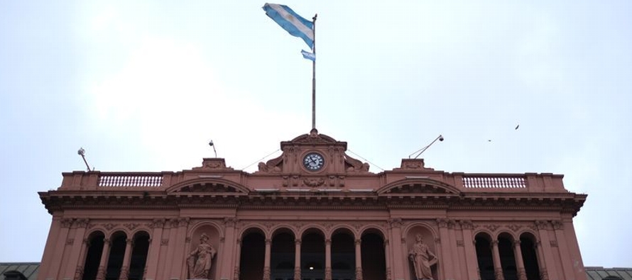 La tensión entre Argentina y sus acreedores creció el miércoles a la noche...