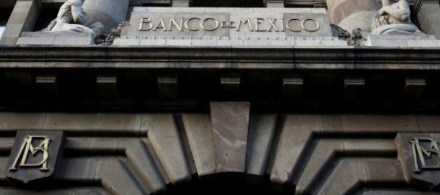 Banxico hizo dos subastas bajo el mismo mecanismo el 1 y 6 de abril por 5,000 y 1,590 millones de...