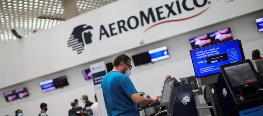 Los títulos de Aeroméxico , la mayor línea aérea del país y en...