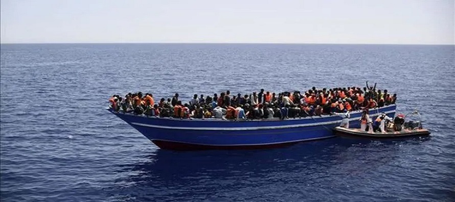 Los migrantes procedían de Afganistán, Bangladesh, Siria, Somalia e Irán,...