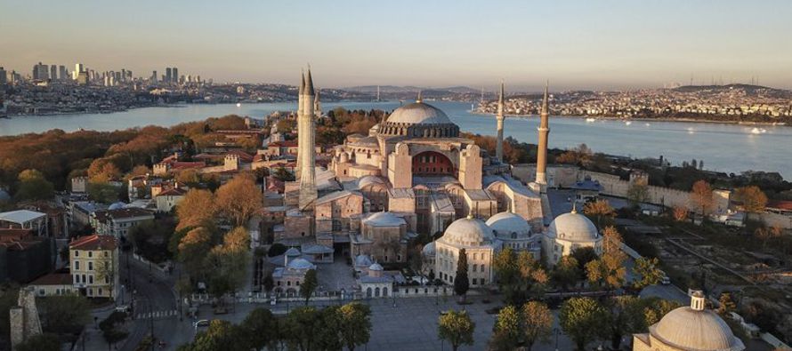 Como museo del Patrimonio Mundial, “Hagia Sophia ha sido un lugar de apertura, encuentro e...