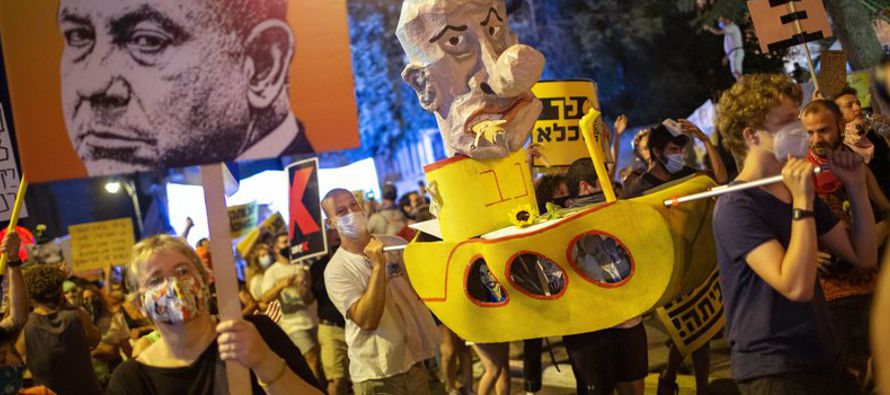 Netanyahu ha afrontado una oleada de protestas en las últimas semanas en las que los...