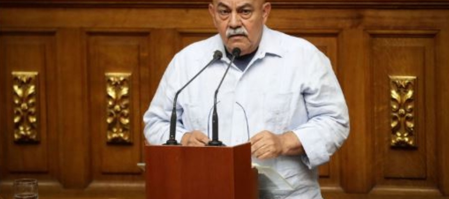 El ministro de Información, Jorge Rodríguez, quien regularmente da los reportes...