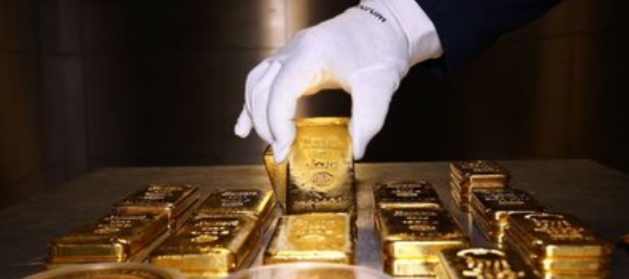 El oro al contado subió un 0,6% a 1.940,14 dólares por onza, mientras que los futuros...