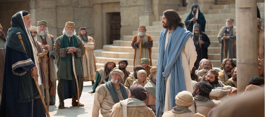 En aquel tiempo, cuando los fariseos se enteraron de que Jesús había tapado la boca a...