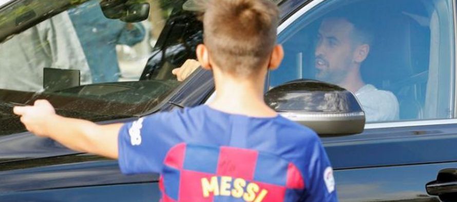 La decisión de Messi, de 33 años, de no presentarse a los controles deja de...