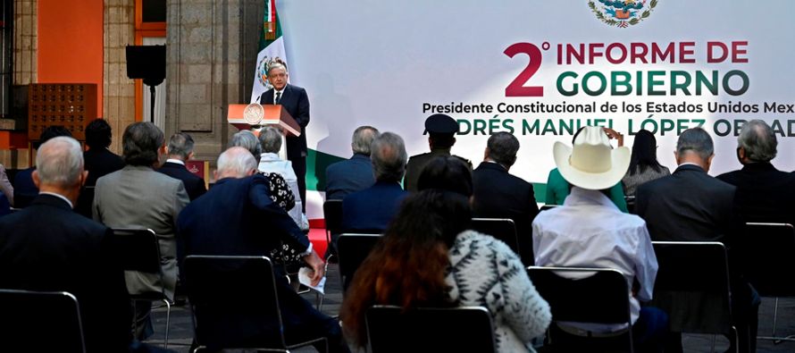 En lo político, López Obrador sembró con la sutilidad de antaño las que...