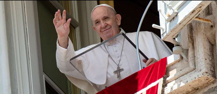 El Papa Francisco recordó en el Ángelus que Dios nos llama “a trabajar para...